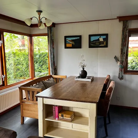 Campsite Camping Boslust, Bungalow De Koekoek