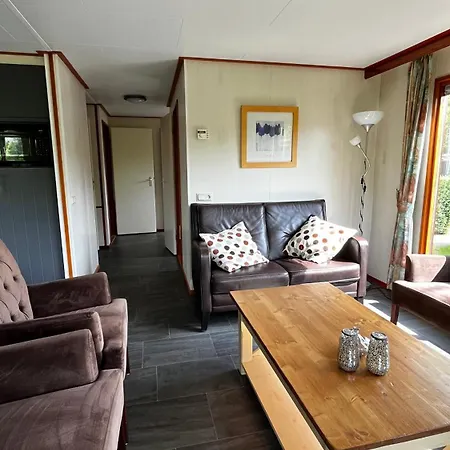 Campsite Camping Boslust, Bungalow De Koekoek *